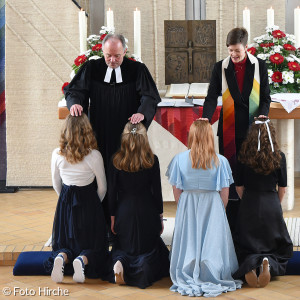 Einsegnung der Konfirmandinnen 2024